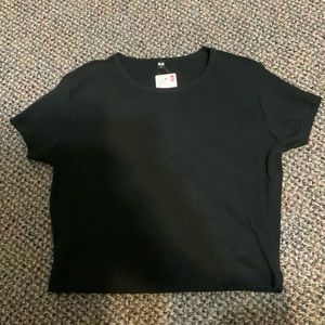 Uniqlo cotton ribbed crew neck cropped t-shirt